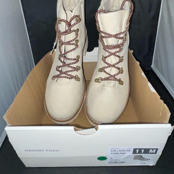 NWT St John’s Bay women’s boots size 11 - Picture 5 of 7